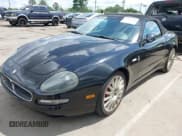 ✅ 2004 Maserati Spyder • VIN: ZAMBB18A640011530 • Лот: 42167264. Опубликован ранее на IAAI с пробегом 73 817 миль. Бесплатный доступ к архиву аукционных продаж из США и подробный отчёт об истории автомобиля на DreamBid. Изображение 2.