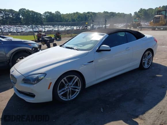 ✅ 2012 BMW 6 Series 650i • VIN: WBALZ3C54CDL72804 • Lot: 43263041. Wystawiony na IAAI z przebiegiem 78 255 mil. Bezpłatny archiwum sprzedaży aukcyjnych z USA i szczegółowy raport historii pojazdu na DreamBid. Zdjęcie 17.