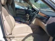 ✅ 2011 Buick Enclave CXL-2 • VIN: 5GAKVCED6BJ236335 • Lot: 42675385. Wystawiony na IAAI z przebiegiem 134 195 mil. Bezpłatny archiwum sprzedaży aukcyjnych z USA i szczegółowy raport historii pojazdu na DreamBid. Zdjęcie 5.