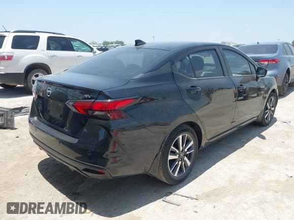 ✅ 2022 Nissan Versa SV • VIN: 3N1CN8EV7NL821479 • Lot: 42470470. Listed on IAAI with 49,880 mi. Free auction sales archive from the USA and detailed vehicle history report at DreamBid. Image 4.