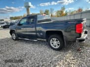 ✅ 2017 Chevrolet Silverado 1500 LT • VIN: 1GCVKREH1HZ167753 • Лот: 90450295. Опубликован ранее на Copart с пробегом 209 333 миль. Бесплатный доступ к архиву аукционных продаж из США и подробный отчёт об истории автомобиля на DreamBid. Изображение 2.