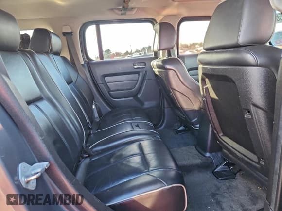 ✅ 2008 Hummer H3 Luxury • VIN: 5GTEN13E288128718 • Lot: 96230565. Wystawiony na Copart z przebiegiem 194 792 mil. Bezpłatny archiwum sprzedaży aukcyjnych z USA i szczegółowy raport historii pojazdu na DreamBid. Zdjęcie 11.