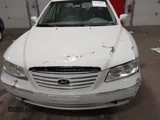 2008 Hyundai Azera Limited с VIN KMHFC46F98A298196, выставлен на аукционе IAAI как лот 42336695 с пробегом 120 787 миль миль и . История ставок и продаж доступна на DreamBid. Изображение 6.