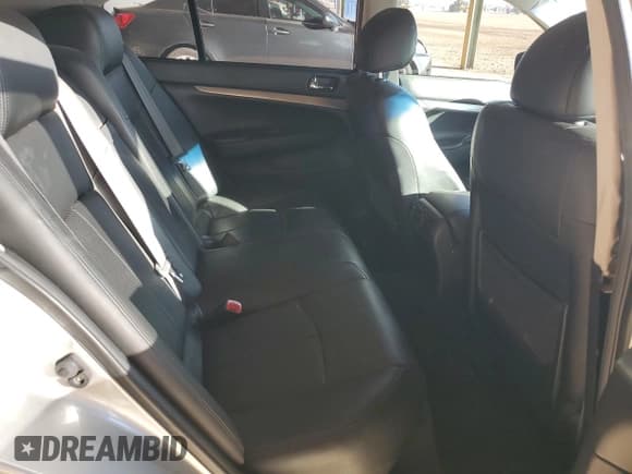 ✅ 2011 Infiniti G25 Journey • VIN: JN1DV6AP3BM602309 • Лот: 92819475. Опубликован ранее на Copart с пробегом 156 685 миль. Бесплатный доступ к архиву аукционных продаж из США и подробный отчёт об истории автомобиля на DreamBid. Изображение 10.