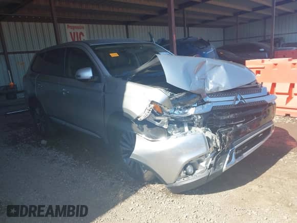 2019 Mitsubishi Outlander SE with VIN JA4AD3A34KZ049598, listed as a IAAI auction lot 43411008 with 57,899 mi miles and . Bid and sale history available at DreamBid. Image 1.