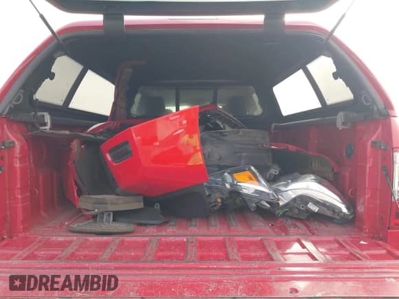 ✅ 2021 Nissan Titan SV • VIN: 1N6AA1FA6MN507613 • Lot: 43158300. Wystawiony na IAAI z przebiegiem 102 700 mil. Bezpłatny archiwum sprzedaży aukcyjnych z USA i szczegółowy raport historii pojazdu na DreamBid. Zdjęcie 20.