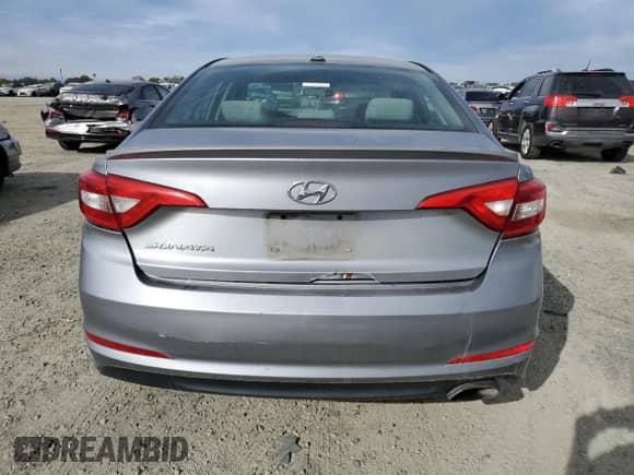 2015 Hyundai Sonata SE with VIN 5NPE24AF9FH011455, listed as a Copart auction lot 91481645 with 142,675 mi miles and Clean title. Bid and sale history available at DreamBid. Image 6.