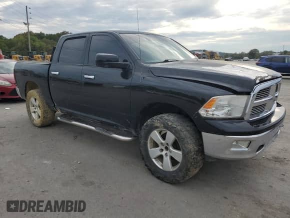2009 Dodge 1500 SLT z VIN 1D3HV13T59S738496, wystawiony jako Copart lot #70374654 z przebiegiem Nie podano mil oraz Czysty tytuł • Clean title. Historia ofert i sprzedaży dostępna na DreamBid. Obrazek 4.