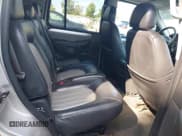 ✅ 2005 Mercury Mountaineer Convenience • VIN: 4M2DU86W45ZJ25807 • Lot: 43223152. Listed on IAAI with 228,047 mi. Free auction sales archive from the USA and detailed vehicle history report at DreamBid. Image 8.
