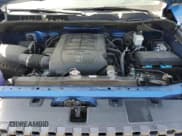 ✅ 2018 Toyota Tundra SR5 • VIN: 5TFDW5F13JX717899 • Лот: 81324005. Опубликован ранее на Copart с пробегом 102 109 миль. Бесплатный доступ к архиву аукционных продаж из США и подробный отчёт об истории автомобиля на DreamBid. Изображение 11.