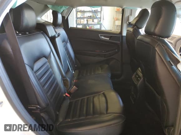 ✅ 2020 Ford Edge SEL • VIN: 2FMPK4J92LBA80896 • Lot: 90515095. Listed on Copart with 120,061 mi. Free auction sales archive from the USA and detailed vehicle history report at DreamBid. Image 11.