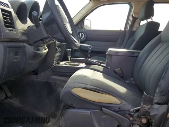 2011 Dodge Nitro Heat с VIN 1D4PU4GX6BW505931, выставлен на аукционе Copart как лот 78831464 с пробегом 131 093 миль миль и Списание • Salvage title. История ставок и продаж доступна на DreamBid. Изображение 7.