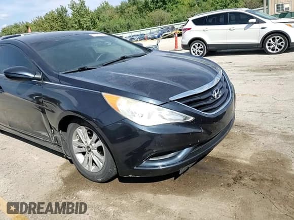 ✅ 2013 Hyundai Sonata GLS • VIN: 5NPEB4AC1DH790272 • Lot: 71521244. Wystawiony na Copart z przebiegiem 200 840 mil. Bezpłatny archiwum sprzedaży aukcyjnych z USA i szczegółowy raport historii pojazdu na DreamBid. Zdjęcie 11.