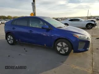✅ 2019 Hyundai Ioniq Blue • VIN: KMHC65LC8KU144823 • Lot: 81497174. Wystawiony na Copart z przebiegiem 93 515 mil. Bezpłatny archiwum sprzedaży aukcyjnych z USA i szczegółowy raport historii pojazdu na DreamBid. Zdjęcie 4.