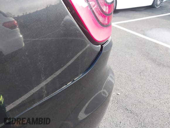 ✅ 2014 Dodge Durango Limited • VIN: 1C4SDHDT2EC405671 • Lot: 39442398. Listed on IAAI with 154,469 mi. Free auction sales archive from the USA and detailed vehicle history report at DreamBid. Image 18.