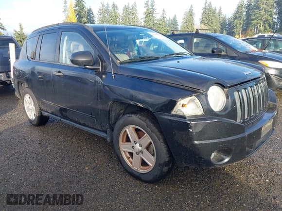 ✅ 2009 Jeep Compass Sport • VIN: 1J4FT47B99D187366 • Лот: 43618889. Опубликован ранее на IAAI с пробегом 151 967 миль. Бесплатный доступ к архиву аукционных продаж из США и подробный отчёт об истории автомобиля на DreamBid. Изображение 1.
