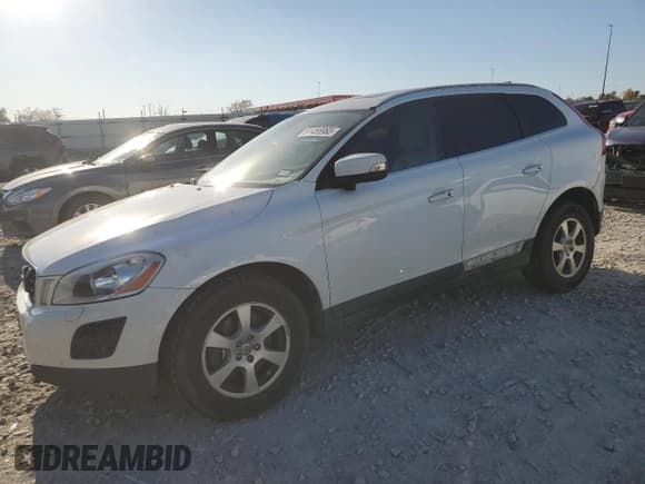 ✅ 2011 Volvo XC60 3.2L • VIN: YV4952DLXB2172632 • Лот: 91456965. Опубликован ранее на Copart с пробегом 153 979 миль. Бесплатный доступ к архиву аукционных продаж из США и подробный отчёт об истории автомобиля на DreamBid. Изображение 1.