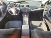 ✅ 2013 Mazda 3 i SV • VIN: JM1BL1TG6D1730736 • Lot: 92398865. Wystawiony na Copart z przebiegiem 123 485 mil. Bezpłatny archiwum sprzedaży aukcyjnych z USA i szczegółowy raport historii pojazdu na DreamBid. Zdjęcie 8.