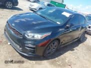 ✅ 2020 Kia Forte GT-Line • VIN: 3KPF34AD7LE151410 • Lot: 42853194. Wystawiony na IAAI z przebiegiem 92 974 mil. Bezpłatny archiwum sprzedaży aukcyjnych z USA i szczegółowy raport historii pojazdu na DreamBid. Zdjęcie 2.