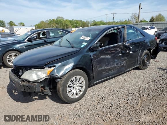 ✅ 2014 Toyota Camry SE • VIN: 4T1BF1FK5EU441009 • Лот: 54555275. Опубликован ранее на Copart с пробегом 165 843 миль. Бесплатный доступ к архиву аукционных продаж из США и подробный отчёт об истории автомобиля на DreamBid. Изображение 1.