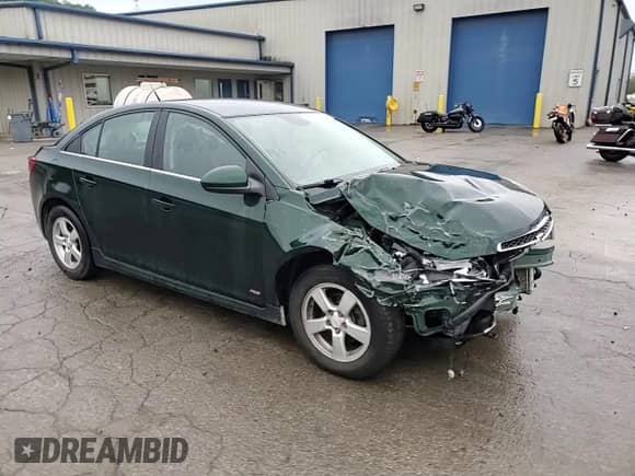 2014 Chevrolet Cruze 1LT с VIN 1G1PC5SB2E7471625, выставлен на аукционе Copart как лот 85270415 с пробегом 94 361 миль миль и Списание • Salvage title. История ставок и продаж доступна на DreamBid. Изображение 14.