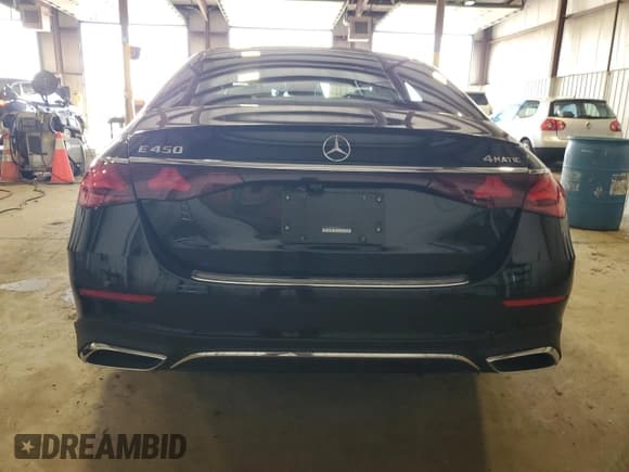 ✅ 2024 Mercedes-Benz E 450 • VIN: W1KLF6BB4RA036641 • Лот: 63197235. Опубликован ранее на Copart с пробегом 6 182 миль. Бесплатный доступ к архиву аукционных продаж из США и подробный отчёт об истории автомобиля на DreamBid. Изображение 6.