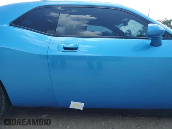 ✅ 2010 Dodge Challenger SRT-8 • VIN: 2B3CJ7DW2AH131799 • Lot: 67161674. Wystawiony na Copart z przebiegiem 92 623 mil. Bezpłatny archiwum sprzedaży aukcyjnych z USA i szczegółowy raport historii pojazdu na DreamBid. Zdjęcie 12.