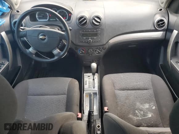 ✅ 2007 Chevrolet Aveo LT • VIN: KL1TG56687B114450 • Lot: 53069435. Wystawiony na Copart z przebiegiem 150 469 mil. Bezpłatny archiwum sprzedaży aukcyjnych z USA i szczegółowy raport historii pojazdu na DreamBid. Zdjęcie 8.