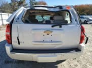 ✅ 2013 Chevrolet Tahoe LTZ • VIN: 1GNSCCE03DR183591 • Lot: 90310205. Listed on Copart with 200,953 mi. Free auction sales archive from the USA and detailed vehicle history report at DreamBid. Image 6.