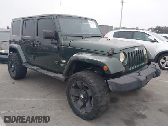 ✅ 2007 Jeep Wrangler Unlimited Sahara • VIN: 1J4GA59147L218594 • Lot: 42984397. Listed on IAAI with 108,296 mi. Free auction sales archive from the USA and detailed vehicle history report at DreamBid. Image 1.