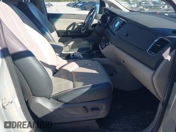 ✅ 2015 Kia Sedona EX • VIN: KNDMC5C11F6022752 • Лот: 43602253. Опубликован ранее на IAAI с пробегом 153 093 миль. Бесплатный доступ к архиву аукционных продаж из США и подробный отчёт об истории автомобиля на DreamBid. Изображение 5.