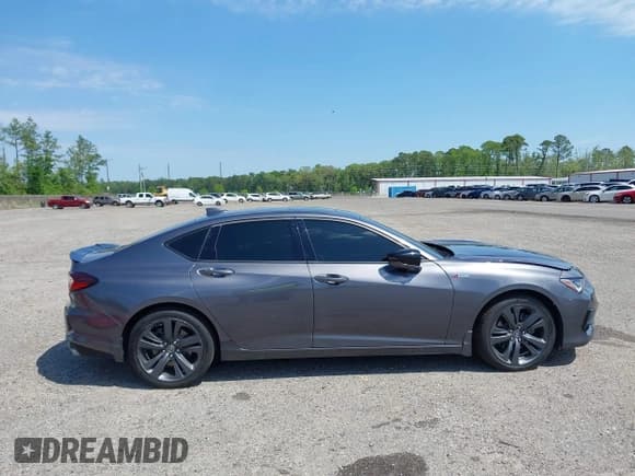 ✅ 2022 Acura TLX w/A-Spec Package • VIN: 19UUB5F55NA002177 • Lot: 41208723. Listed on IAAI with 58,795 mi. Free auction sales archive from the USA and detailed vehicle history report at DreamBid. Image 13.