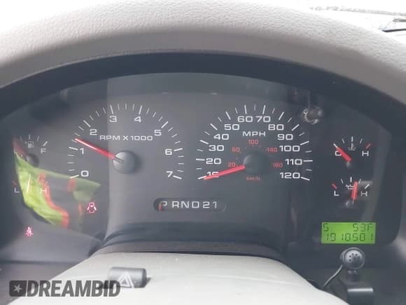 ✅ 2005 Ford F-150 XLT • VIN: 1FTPW14555FB15741 • Lot: 43449979. Wystawiony na IAAI z przebiegiem 191 858 mil. Bezpłatny archiwum sprzedaży aukcyjnych z USA i szczegółowy raport historii pojazdu na DreamBid. Zdjęcie 7.