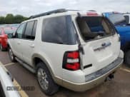 ✅ 2009 Ford Explorer Eddie Bauer • VIN: 1FMEU64E09UA03856 • Lot: 70749095. Wystawiony na Copart z przebiegiem 127 972 mil. Bezpłatny archiwum sprzedaży aukcyjnych z USA i szczegółowy raport historii pojazdu na DreamBid. Zdjęcie 2.