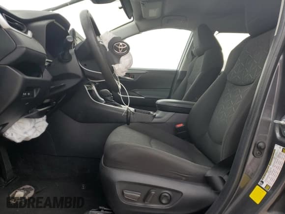 ✅ 2022 Toyota RAV4 XLE • VIN: 2T3W1RFV4NW192072 • Lot: 80070425. Wystawiony na Copart z przebiegiem 64 113 mil. Bezpłatny archiwum sprzedaży aukcyjnych z USA i szczegółowy raport historii pojazdu na DreamBid. Zdjęcie 7.