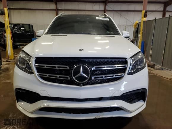 ✅ 2017 Mercedes-Benz GLS 63 AMG • VIN: 4JGDF7FE0HA978513 • Lot: 43703755. Wystawiony na Copart z przebiegiem 94 292 mil. Bezpłatny archiwum sprzedaży aukcyjnych z USA i szczegółowy raport historii pojazdu na DreamBid. Zdjęcie 5.