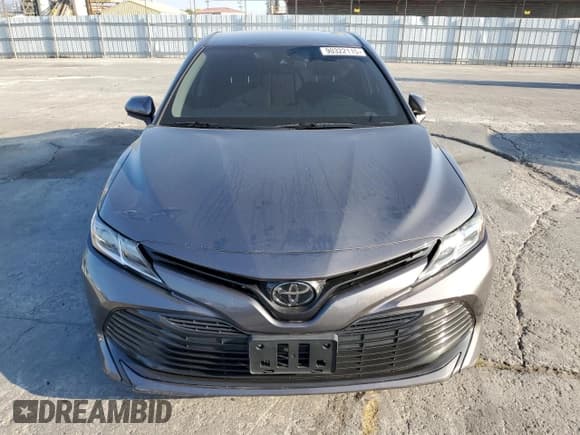 ✅ 2019 Toyota Camry SE • VIN: 4T1B11HK5KU242002 • Лот: 90322115. Опубликован ранее на Copart с пробегом 102 404 миль. Бесплатный доступ к архиву аукционных продаж из США и подробный отчёт об истории автомобиля на DreamBid. Изображение 5.