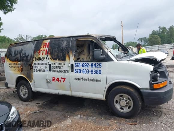 ✅ 2011 Chevrolet Express Cargo • VIN: 1GCWGFCG7B1187168 • Лот: 42423425. Опубликован ранее на IAAI с пробегом Не указан. Бесплатный доступ к архиву аукционных продаж из США и подробный отчёт об истории автомобиля на DreamBid. Изображение 13.