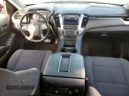 ✅ 2017 Chevrolet Tahoe LS • VIN: 1GNSCAKC3HR220311 • Lot: 81890065. Wystawiony na Copart z przebiegiem 151 101 mil. Bezpłatny archiwum sprzedaży aukcyjnych z USA i szczegółowy raport historii pojazdu na DreamBid. Zdjęcie 8.