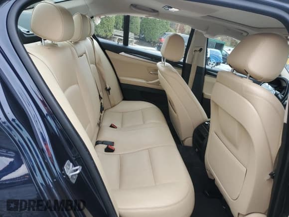 ✅ 2016 BMW 5 Series 535i xDrive • VIN: WBA5B3C53GG256804 • Lot: 90713445. Listed on Copart with 102,951 mi. Free auction sales archive from the USA and detailed vehicle history report at DreamBid. Image 10.