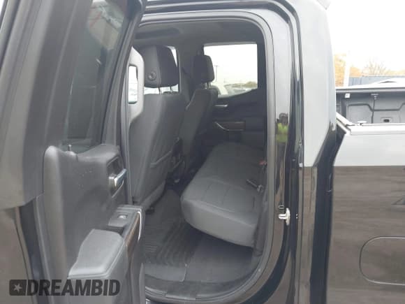 ✅ 2020 Chevrolet Silverado 1500 RST • VIN: 1GCRYEED4LZ118481 • Lot: 43607793. Listed on IAAI with 64,171 mi. Free auction sales archive from the USA and detailed vehicle history report at DreamBid. Image 8.