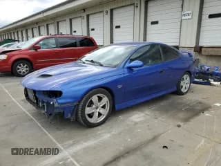 ✅ 2006 Pontiac GTO • VIN: 6G2VX12U56L837266 • Lot: 67031205. Wystawiony na Copart z przebiegiem 87 510 mil. Bezpłatny archiwum sprzedaży aukcyjnych z USA i szczegółowy raport historii pojazdu na DreamBid. Zdjęcie 1.