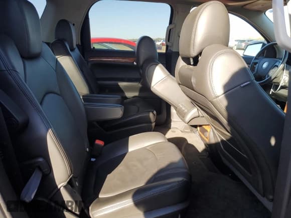 ✅ 2008 Saturn Outlook XR • VIN: 5GZER23758J176238 • Lot: 86844885. Wystawiony na Copart z przebiegiem 55 747 mil. Bezpłatny archiwum sprzedaży aukcyjnych z USA i szczegółowy raport historii pojazdu na DreamBid. Zdjęcie 10.