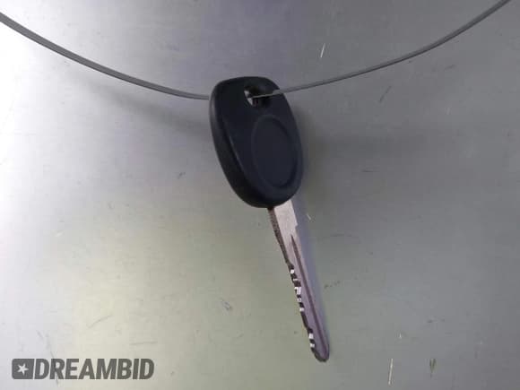 ✅ 2005 Chevrolet Silverado 2500HD Work Truck • VIN: 1GCHC24U95E146040 • Лот: 41890471. Опубликован ранее на IAAI с пробегом 190 128 миль. Бесплатный доступ к архиву аукционных продаж из США и подробный отчёт об истории автомобиля на DreamBid. Изображение 11.