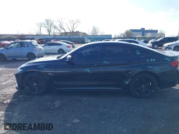 ✅ 2015 BMW 4 Series 428i xDrive • VIN: WBA4A7C5XFD415646 • Lot: 41922684. Listed on IAAI with 67,927 mi. Free auction sales archive from the USA and detailed vehicle history report at DreamBid. Image 6.