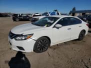 ✅ 2018 Nissan Altima S • VIN: 1N4AL3AP2JC177597 • Лот: 91300245. Опубликован ранее на Copart с пробегом 169 474 миль. Бесплатный доступ к архиву аукционных продаж из США и подробный отчёт об истории автомобиля на DreamBid. Изображение 1.