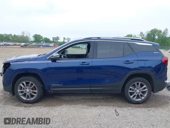 ✅ 2023 GMC Terrain SLT • VIN: 3GKALVEG4PL191518 • Lot: 42287665. Listed on IAAI with 47,579 mi. Free auction sales archive from the USA and detailed vehicle history report at DreamBid. Image 15.