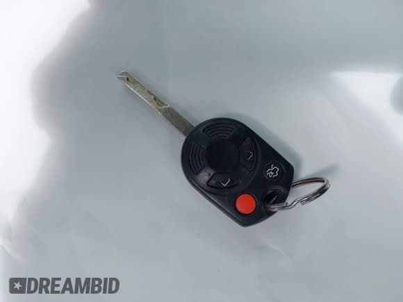 ✅ 2015 Ford Focus SE • VIN: 1FADP3F24FL286486 • Lot: 42041105. Listed on IAAI with 160,217 mi. Free auction sales archive from the USA and detailed vehicle history report at DreamBid. Image 11.