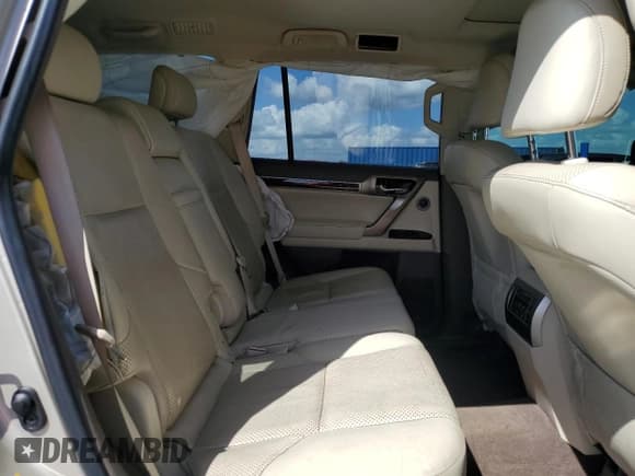 ✅ 2016 Lexus GX 460 Luxury • VIN: JTJJM7FX0G5125144 • Lot: 82279845. Wystawiony na Copart z przebiegiem 133 440 mil. Bezpłatny archiwum sprzedaży aukcyjnych z USA i szczegółowy raport historii pojazdu na DreamBid. Zdjęcie 11.