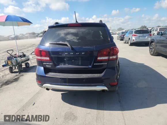 ✅ 2017 Dodge Journey Crossroad Plus • VIN: 3C4PDCGG8HT581348 • Лот: 81251535. Опубликован ранее на Copart с пробегом 158 142 миль. Бесплатный доступ к архиву аукционных продаж из США и подробный отчёт об истории автомобиля на DreamBid. Изображение 6.